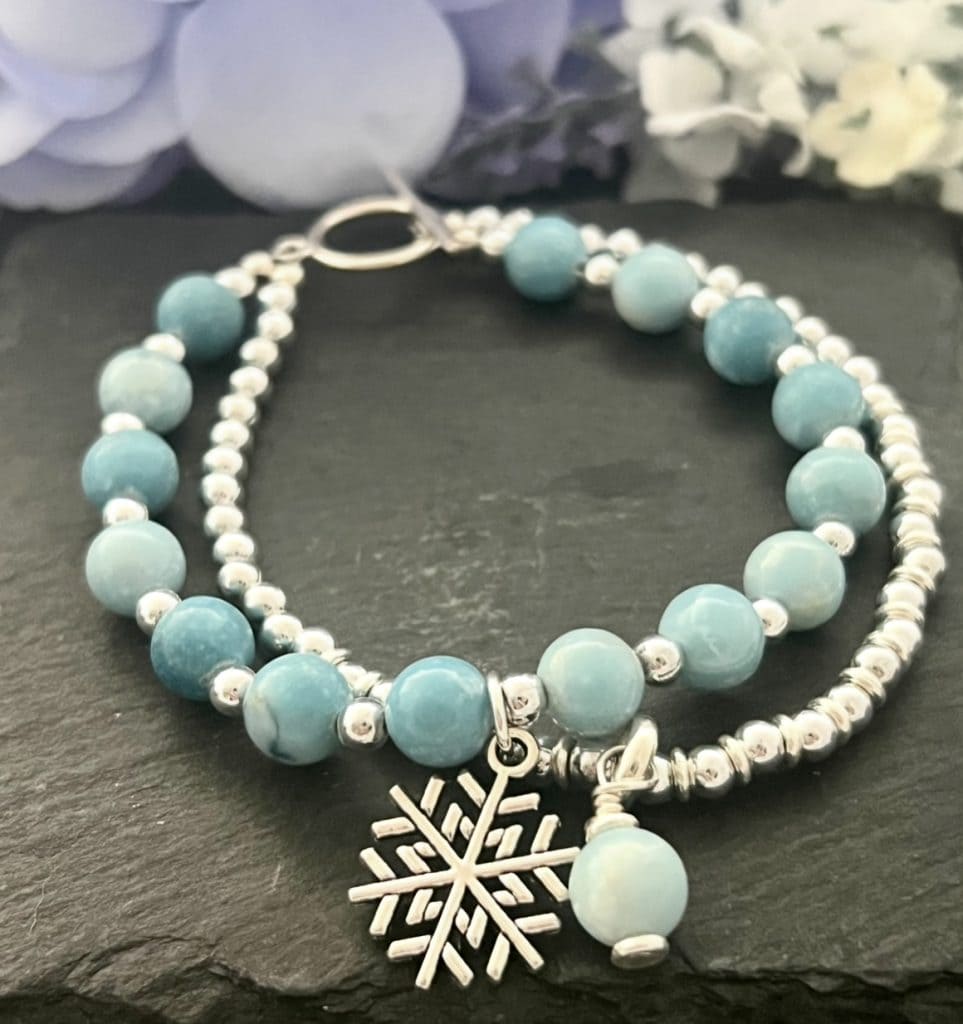 Vnútro ateliéru Uzornica Handmade – pracovný priestor